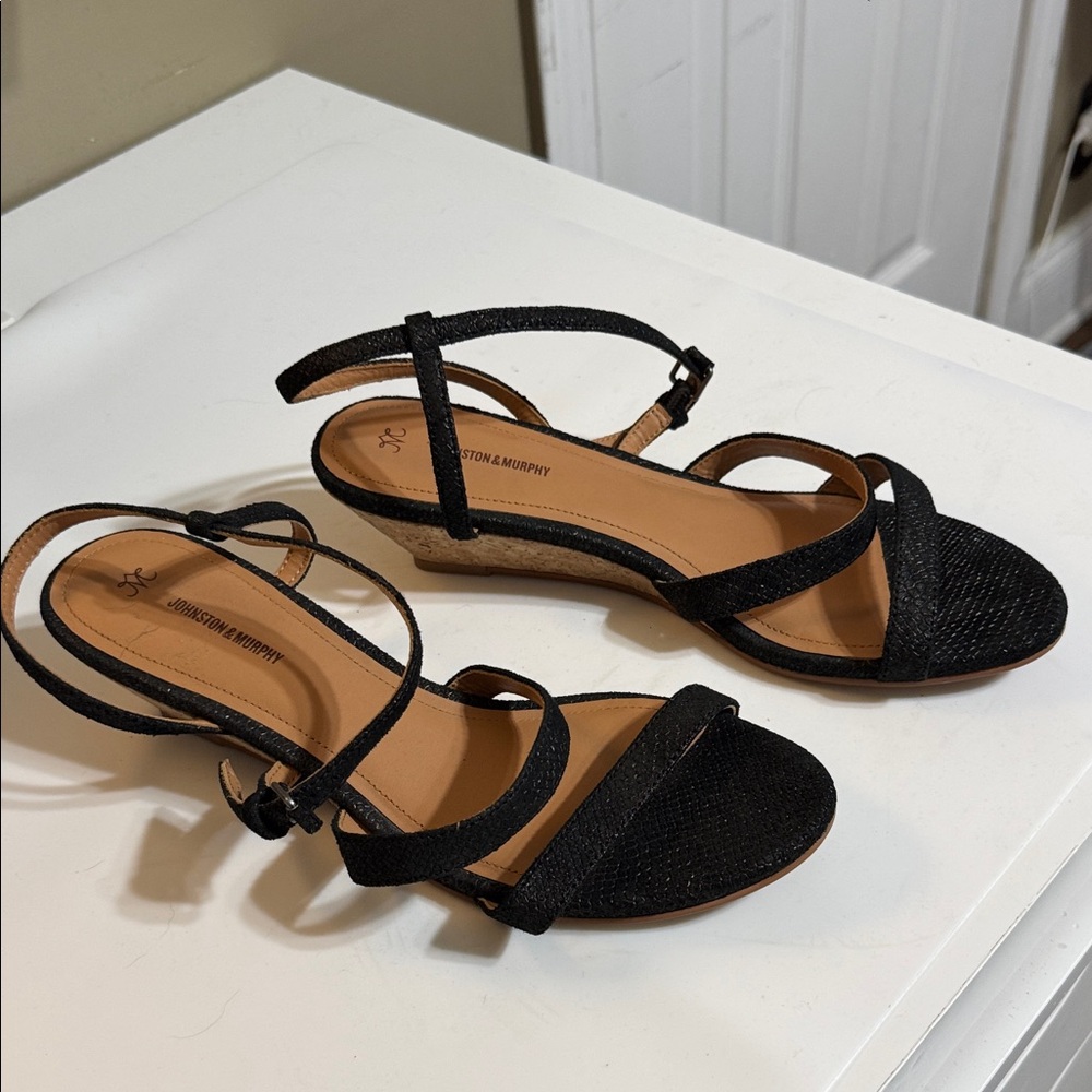 Johnston & Murphy Black Wedge Sandals